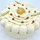 Entremets Poires, Caramel et fève Tonka